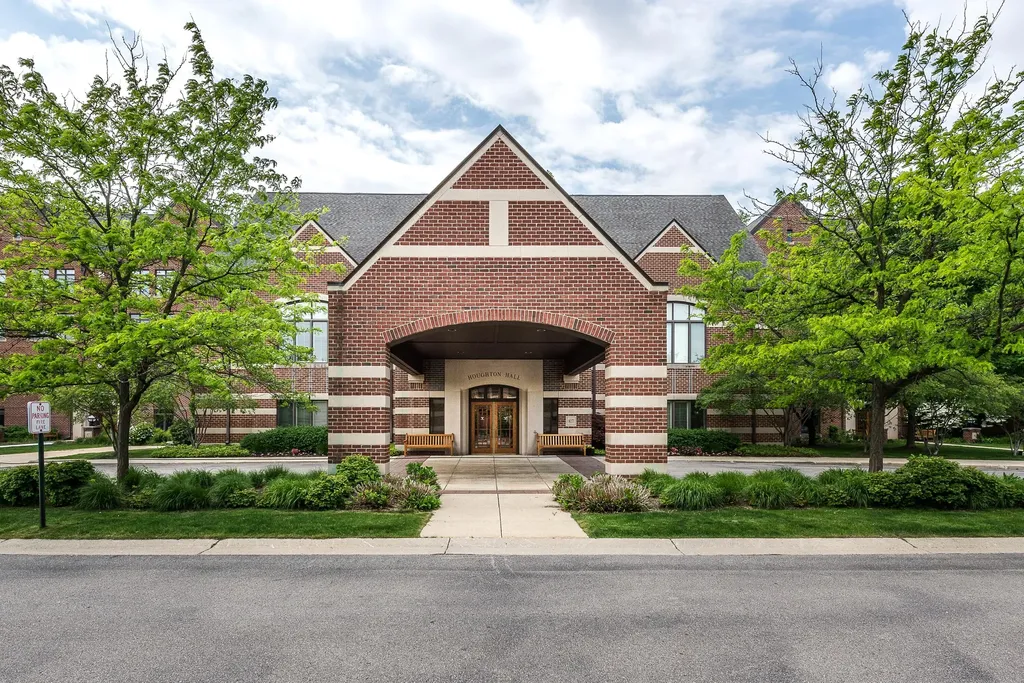 827 Asa Gray Drive Ann Arbor City MI 48105