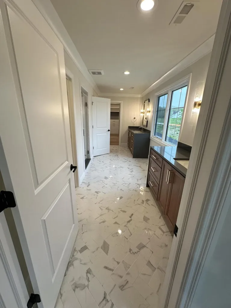 244 Barton Shore Drive Barton Hills Village MI 48105