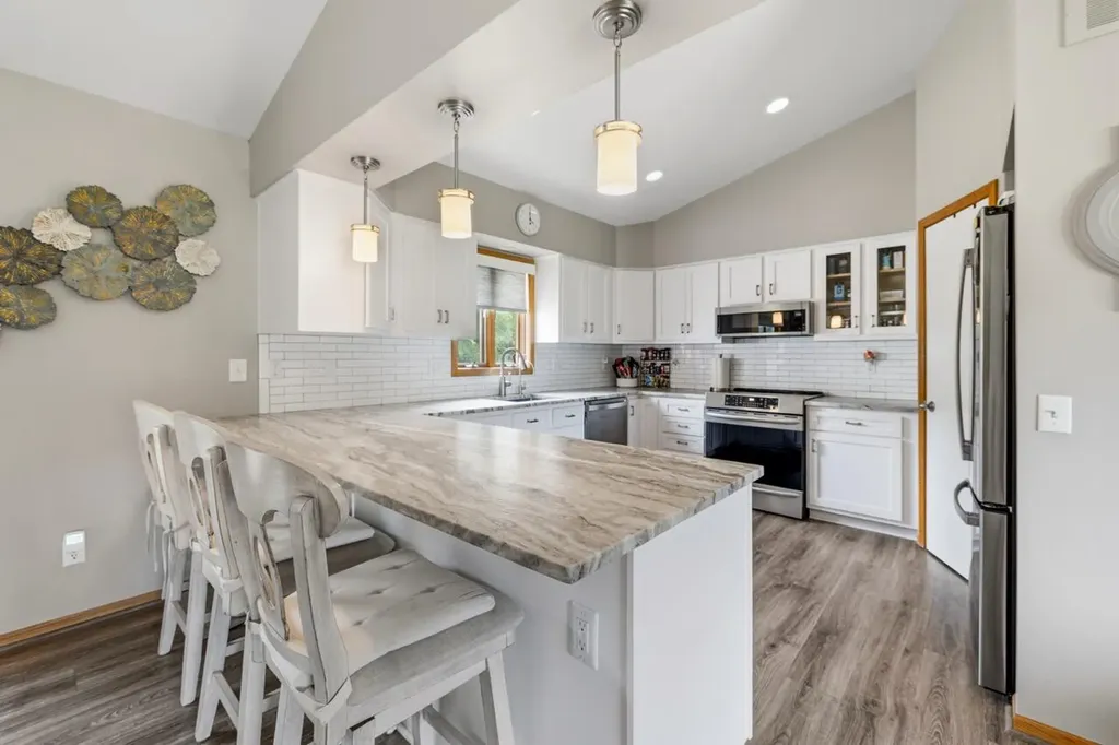 10862 Silver Lake Road Green Oak Township MI 48178