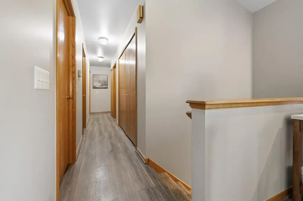 10862 Silver Lake Road Green Oak Township MI 48178