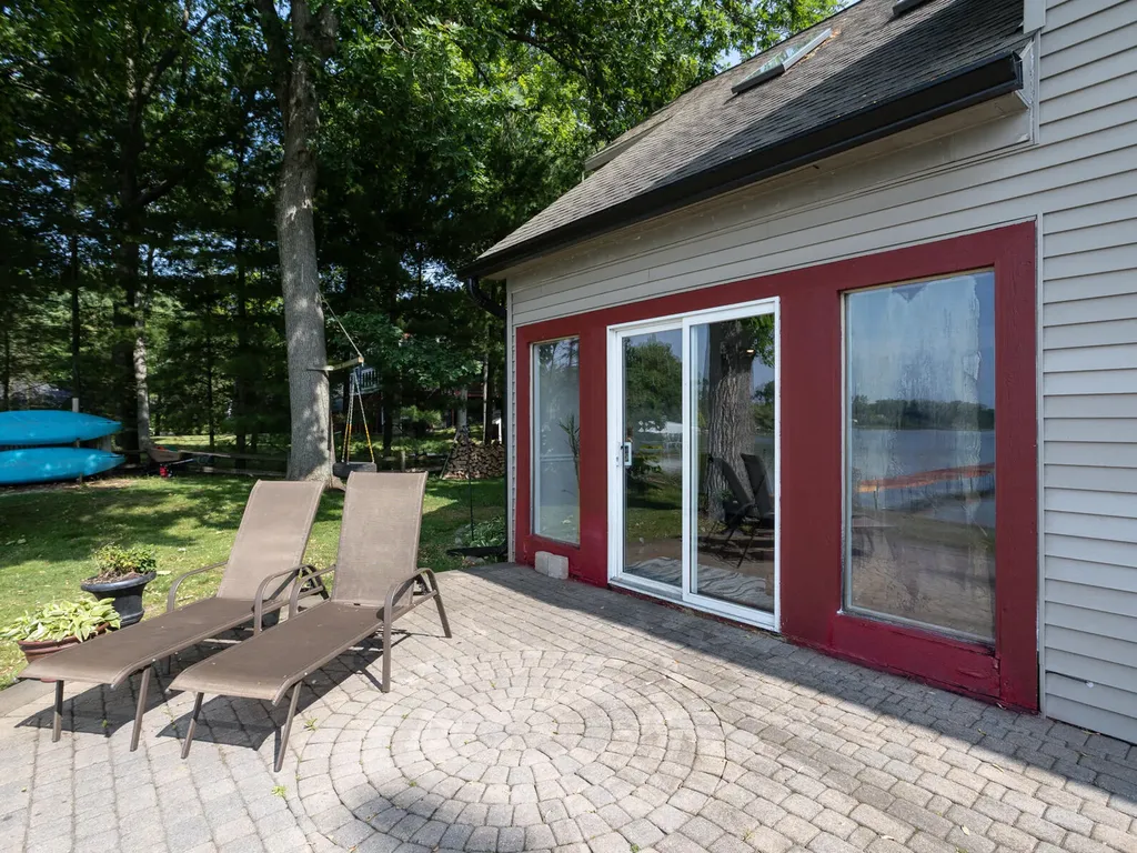 4461 Cordley Lake Road Hamburg Township MI 48169