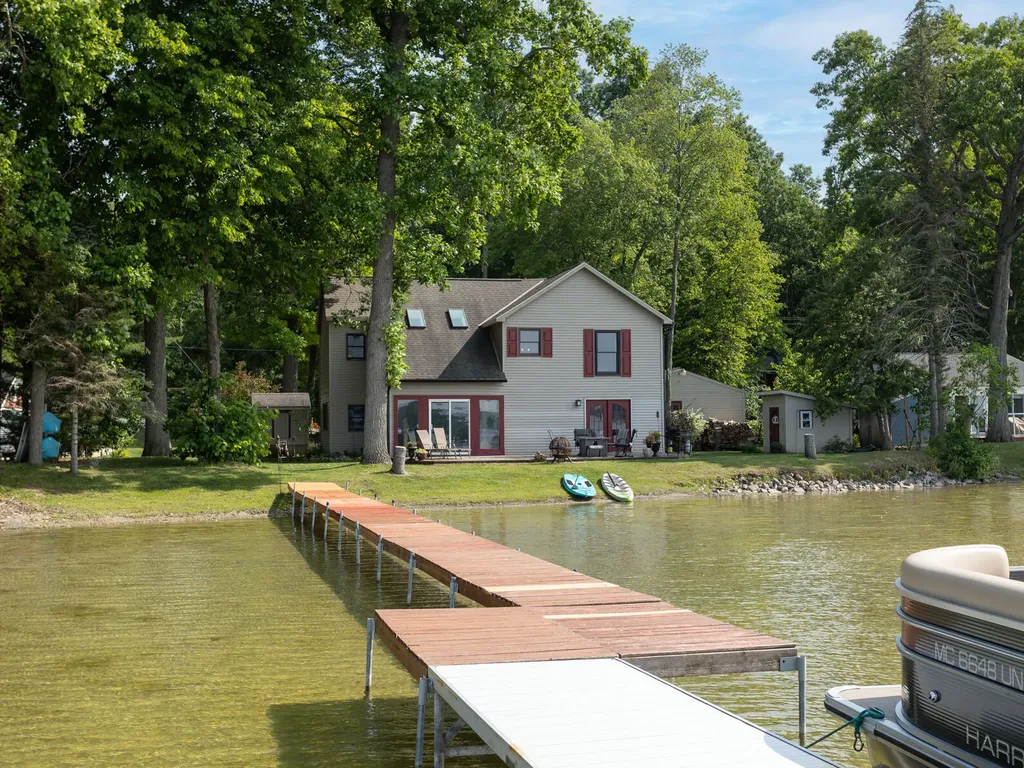 4461 Cordley Lake Road Hamburg Township MI 48169