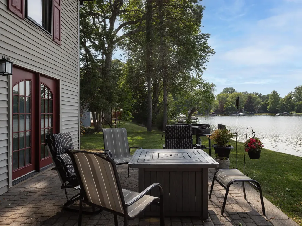 4461 Cordley Lake Road Hamburg Township MI 48169
