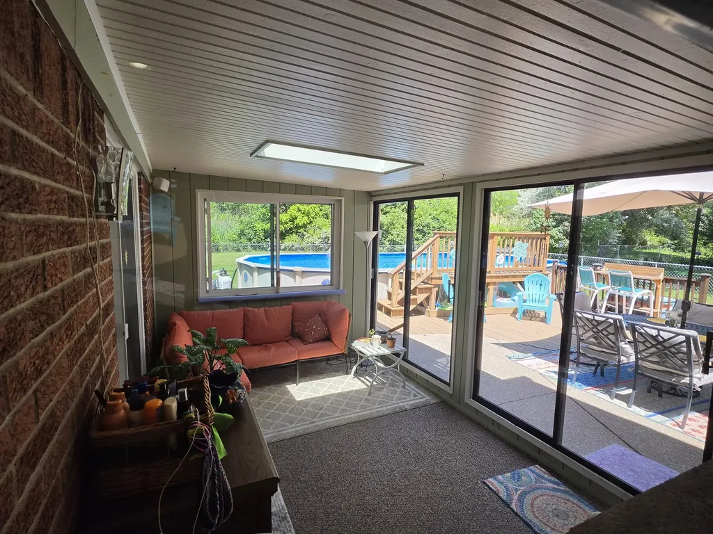 24933 Saint Christopher Street Harrison Charter Township MI 48045