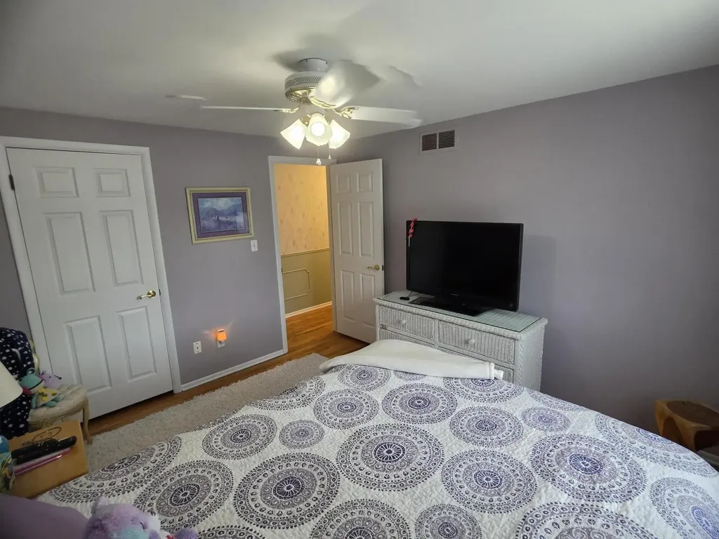 24933 Saint Christopher Street Harrison Charter Township MI 48045