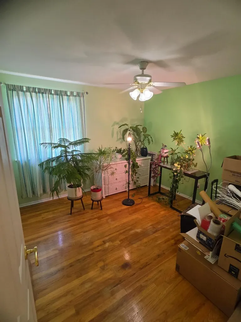 24933 Saint Christopher Street Harrison Charter Township MI 48045