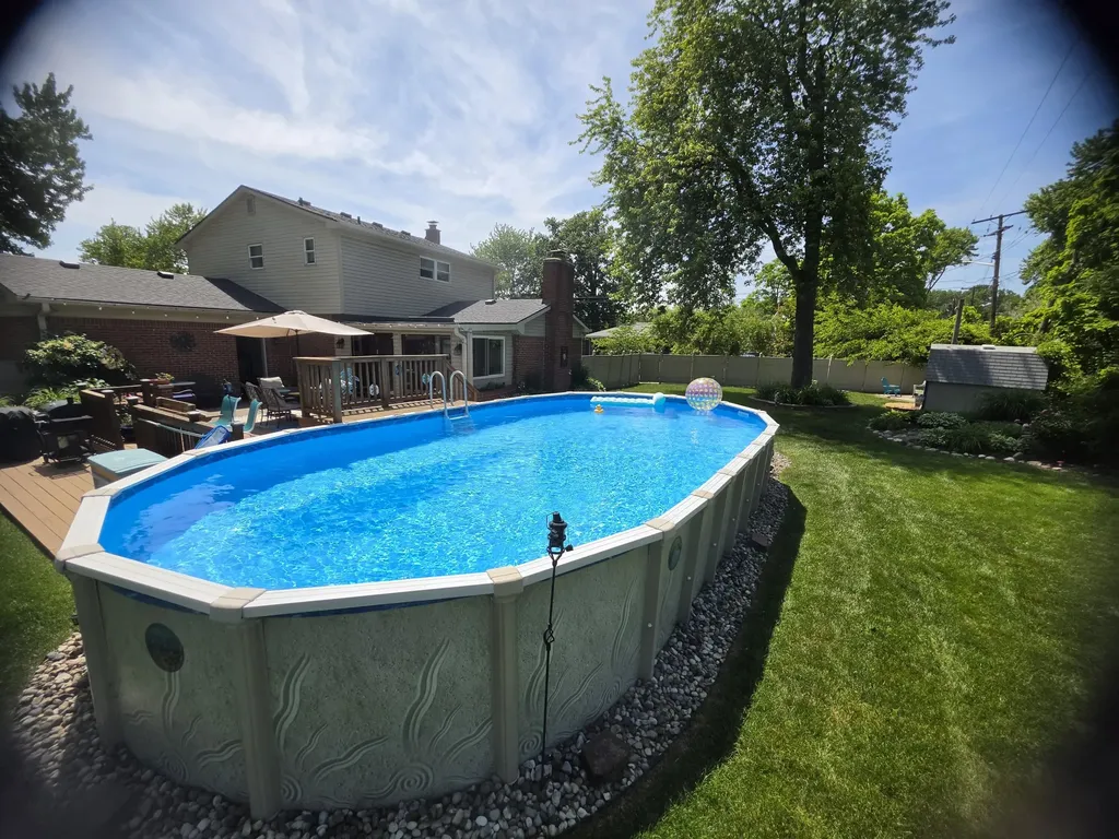 24933 Saint Christopher Street Harrison Charter Township MI 48045