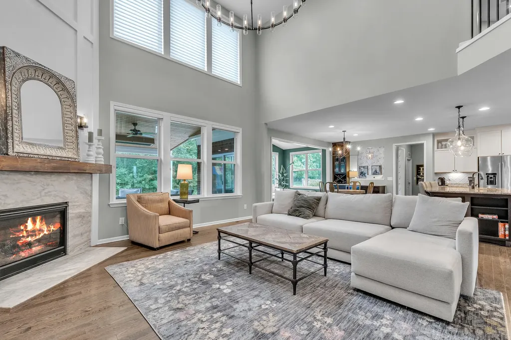 8377 Lindsey Lane Canton Charter Township MI 48187