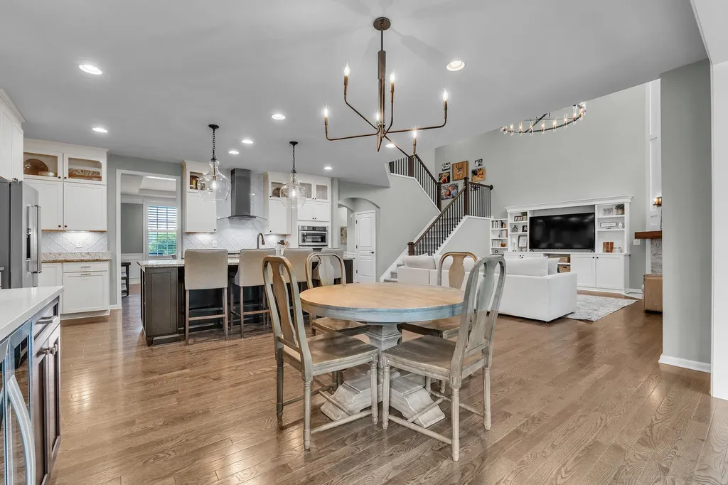 8377 Lindsey Lane Canton Charter Township MI 48187
