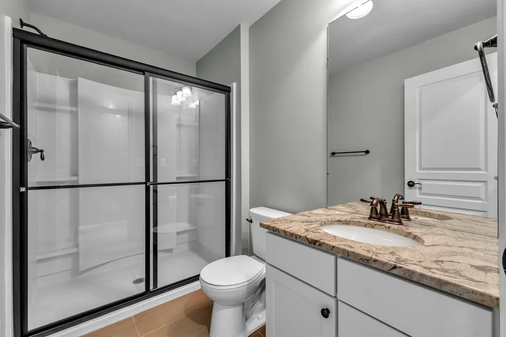 8377 Lindsey Lane Canton Charter Township MI 48187