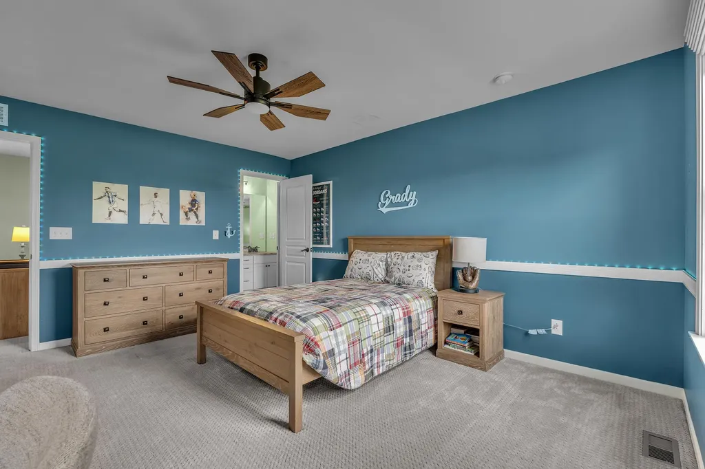 8377 Lindsey Lane Canton Charter Township MI 48187