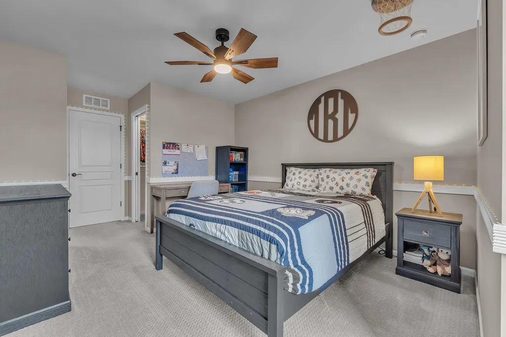 8377 Lindsey Lane Canton Charter Township MI 48187