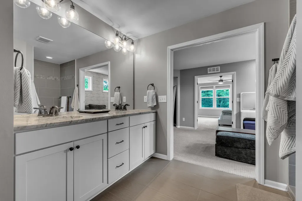 8377 Lindsey Lane Canton Charter Township MI 48187