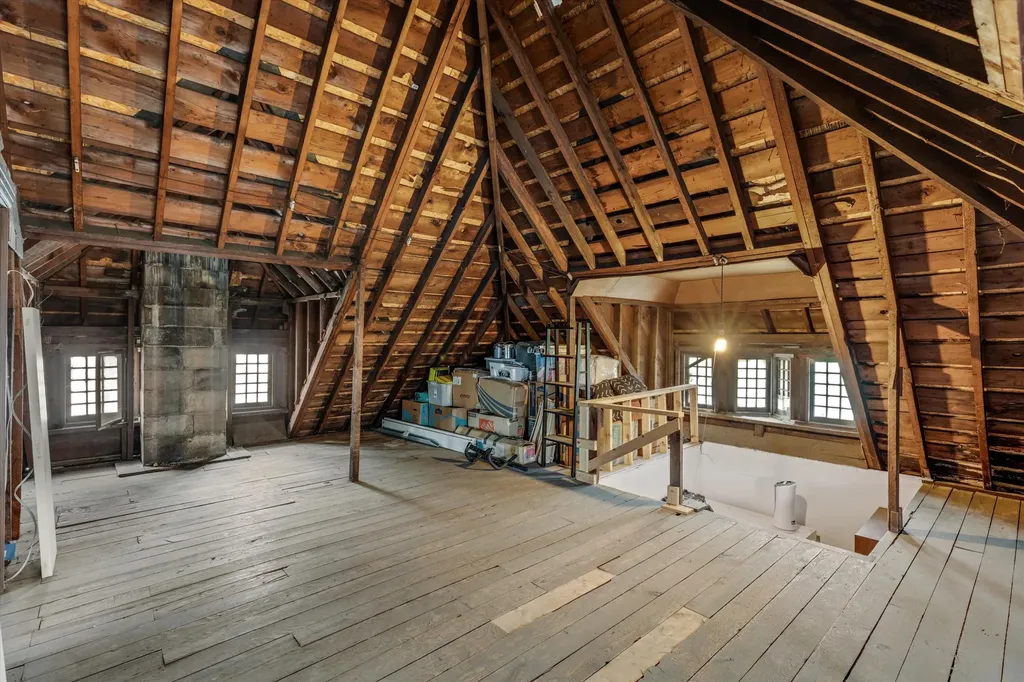 418 King Street Detroit City MI 48202