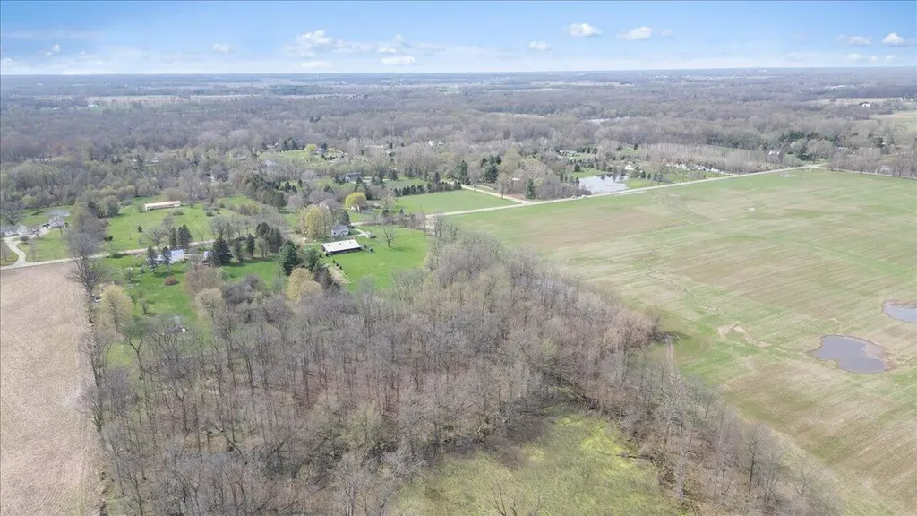 975 Elliott Road Iosco Township MI 48836