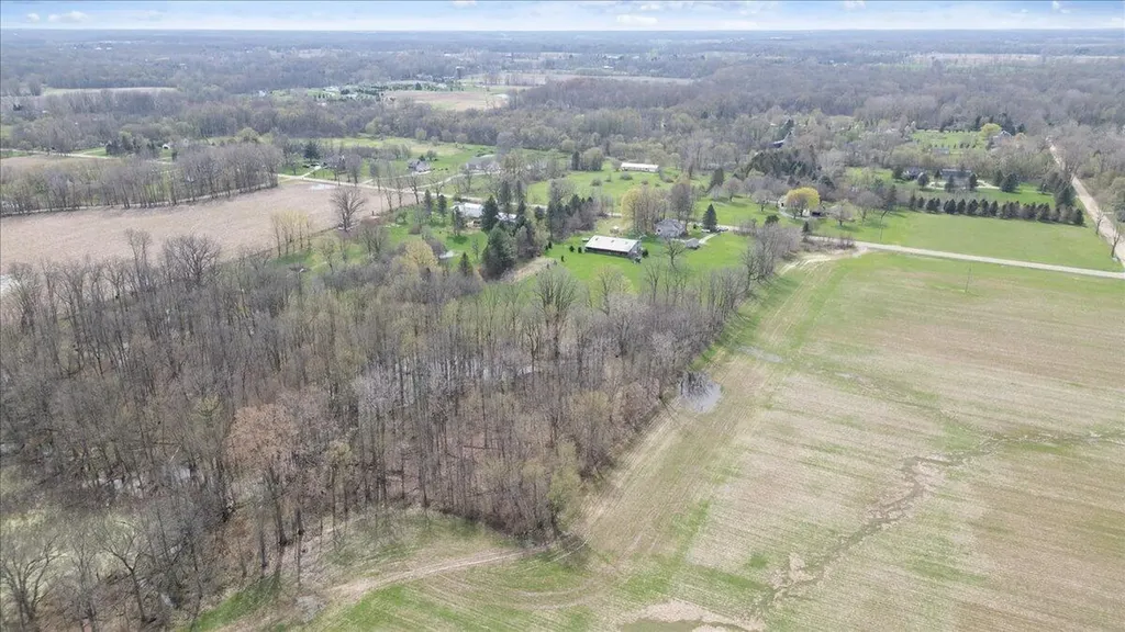 975 Elliott Road Iosco Township MI 48836