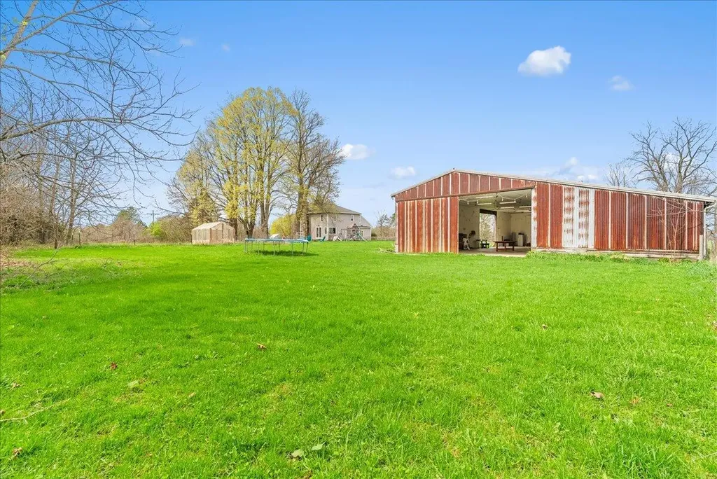 975 Elliott Road Iosco Township MI 48836
