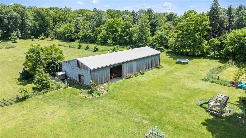 975 Elliott Road Iosco Township MI 48836