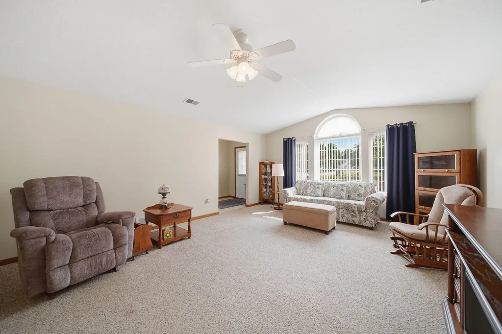 2503 Lakewood Drive Madison Charter Township MI 49221