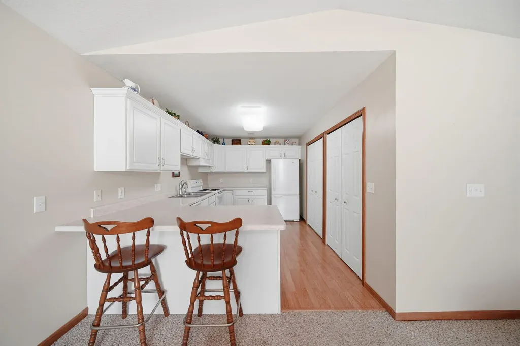 2503 Lakewood Drive Madison Charter Township MI 49221