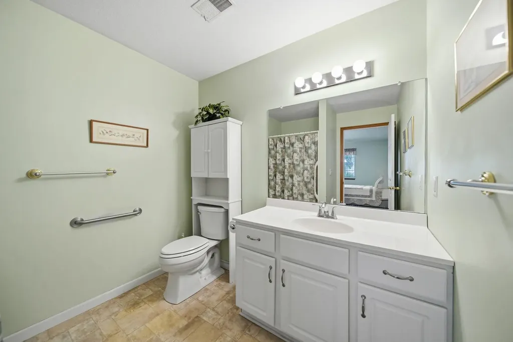 2503 Lakewood Drive Madison Charter Township MI 49221