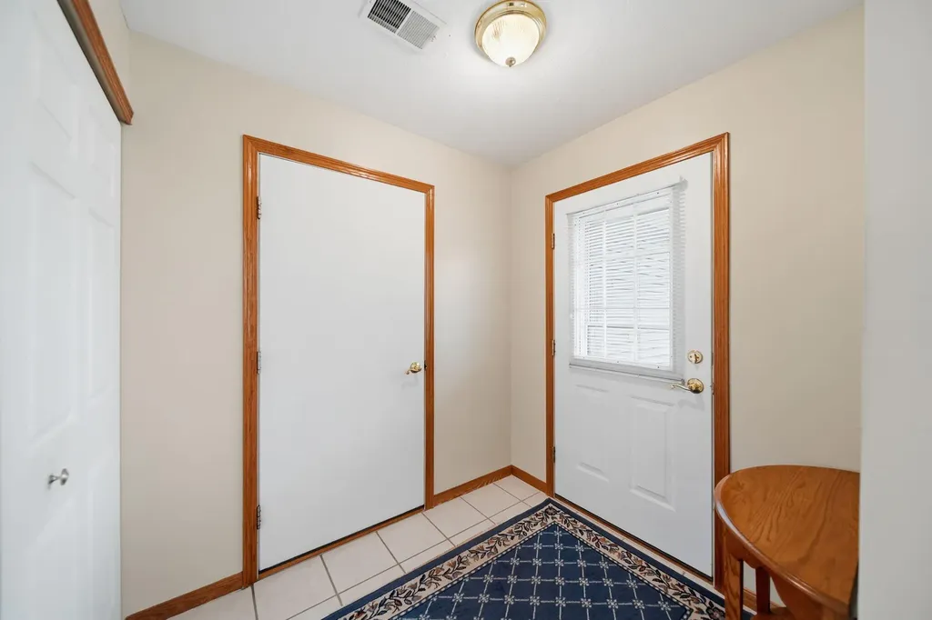 2503 Lakewood Drive Madison Charter Township MI 49221