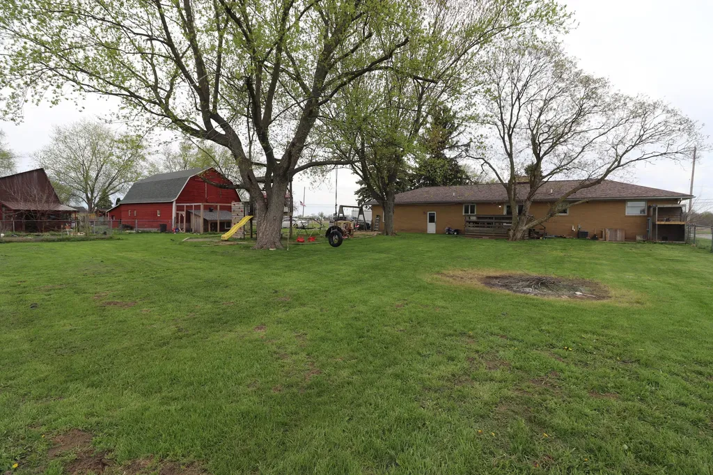 2595 Yargerville Road Unknown City MI 48145
