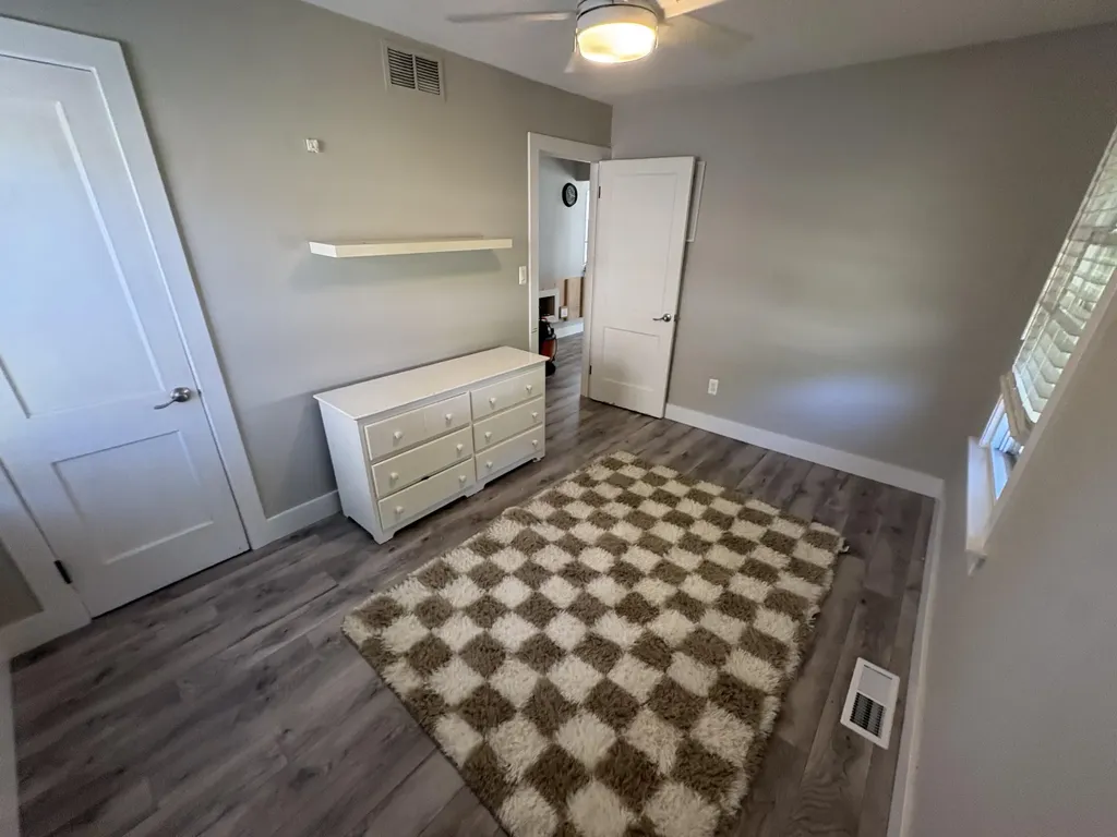 4014 Linwood Avenue Royal Oak City MI 48073