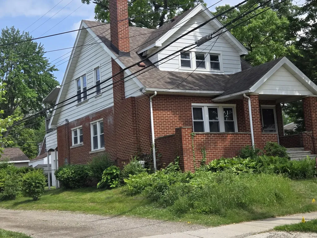928 Maplegrove Avenue Royal Oak City MI 48067