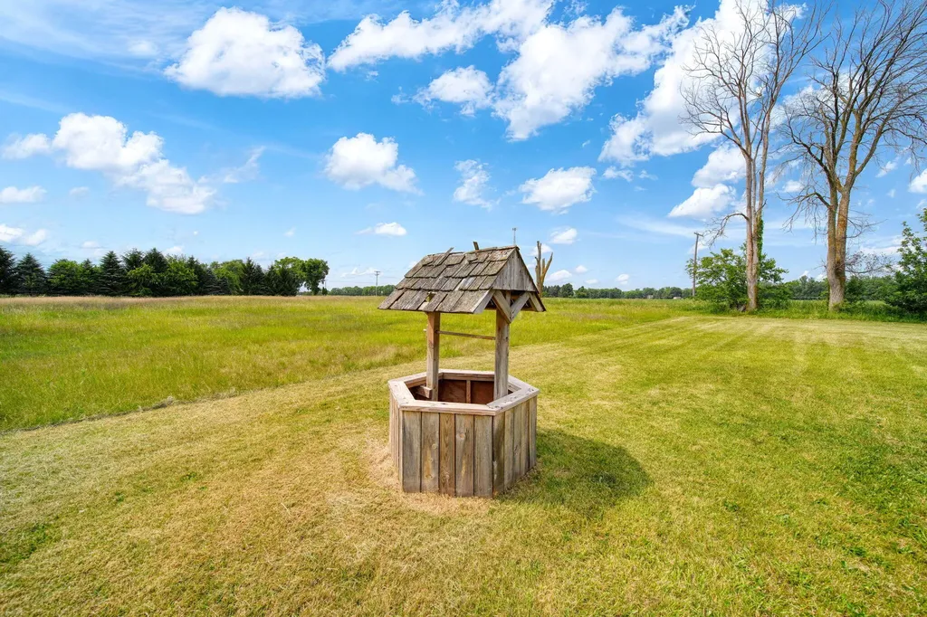 5550 E Carleton Road Palmyra Township MI 49268