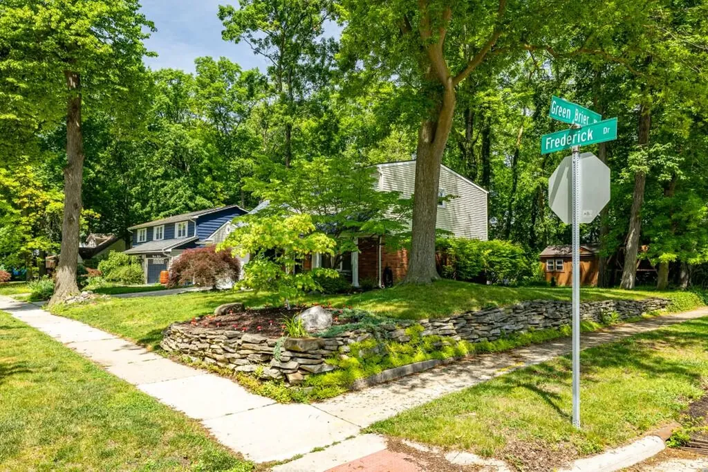 3665 Frederick Drive Ann Arbor City MI 48105