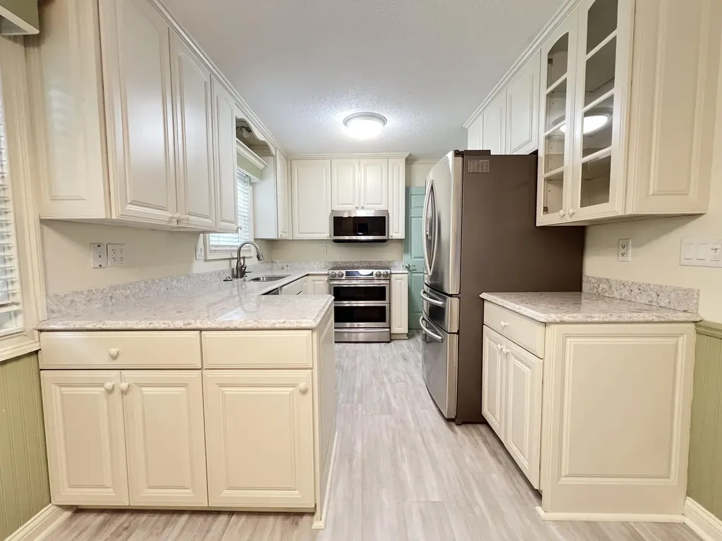 1448 Whispering Woods Lane Marysville City MI 48040