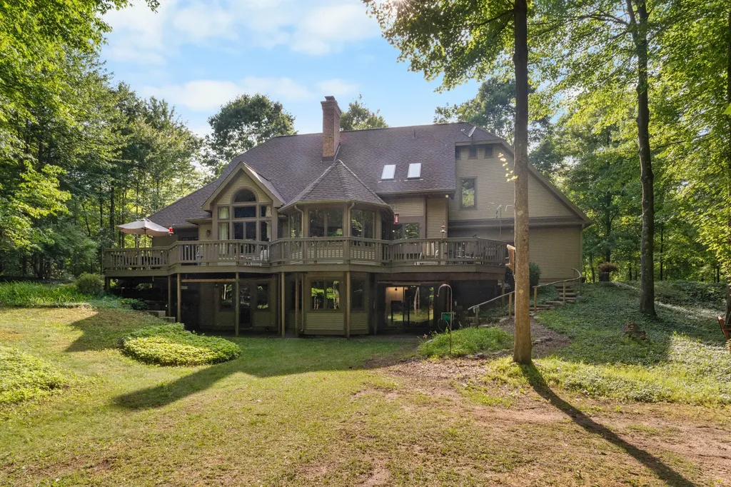 1935 Pierce Road Chelsea City MI 48118