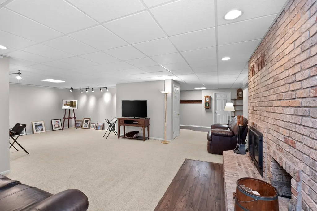 1935 Pierce Road Chelsea City MI 48118