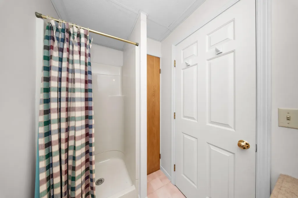 1935 Pierce Road Chelsea City MI 48118