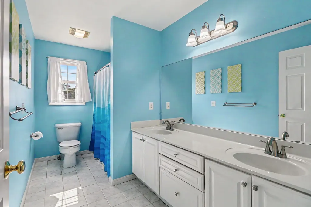 1044 Bicentennial Parkway Pittsfield Charter Township MI 48108