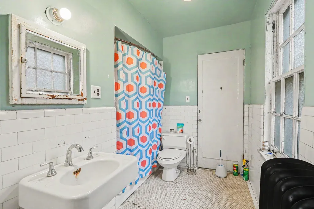 1168 W Boston Boulevard Detroit City MI 48202