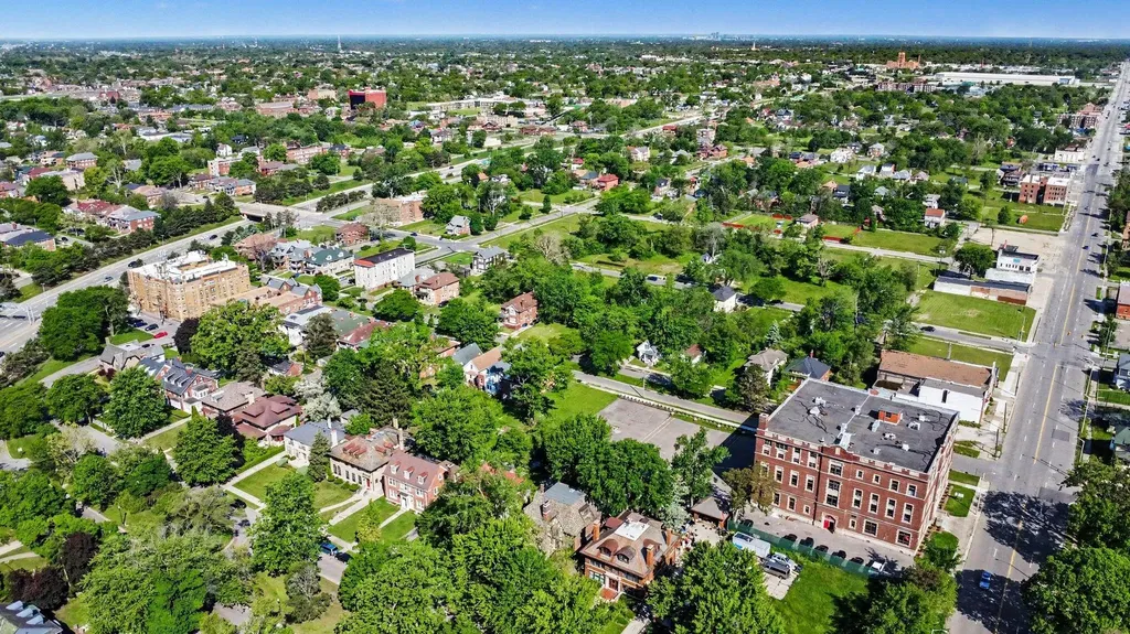 1168 W Boston Boulevard Detroit City MI 48202