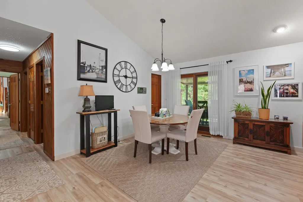 3165 N Grove Drive Frenchtown Township MI 48162