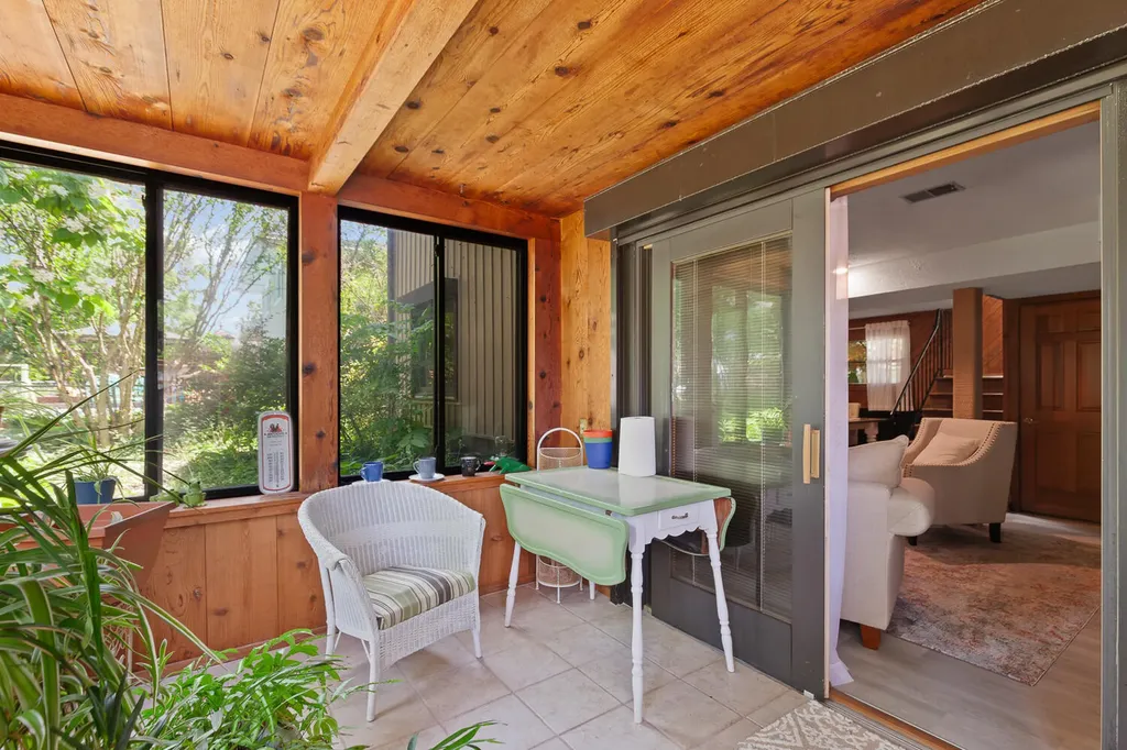 3165 N Grove Drive Frenchtown Township MI 48162