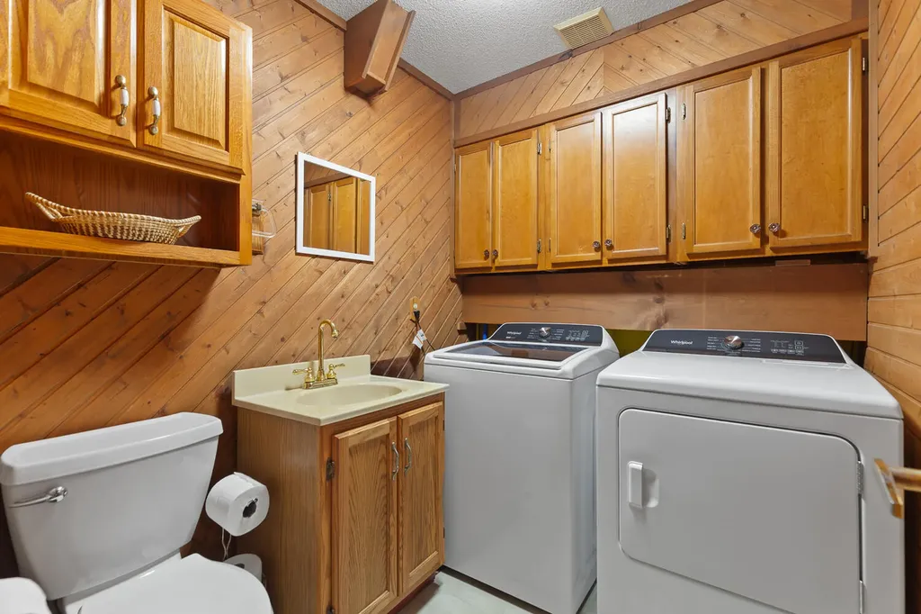 3165 N Grove Drive Frenchtown Township MI 48162