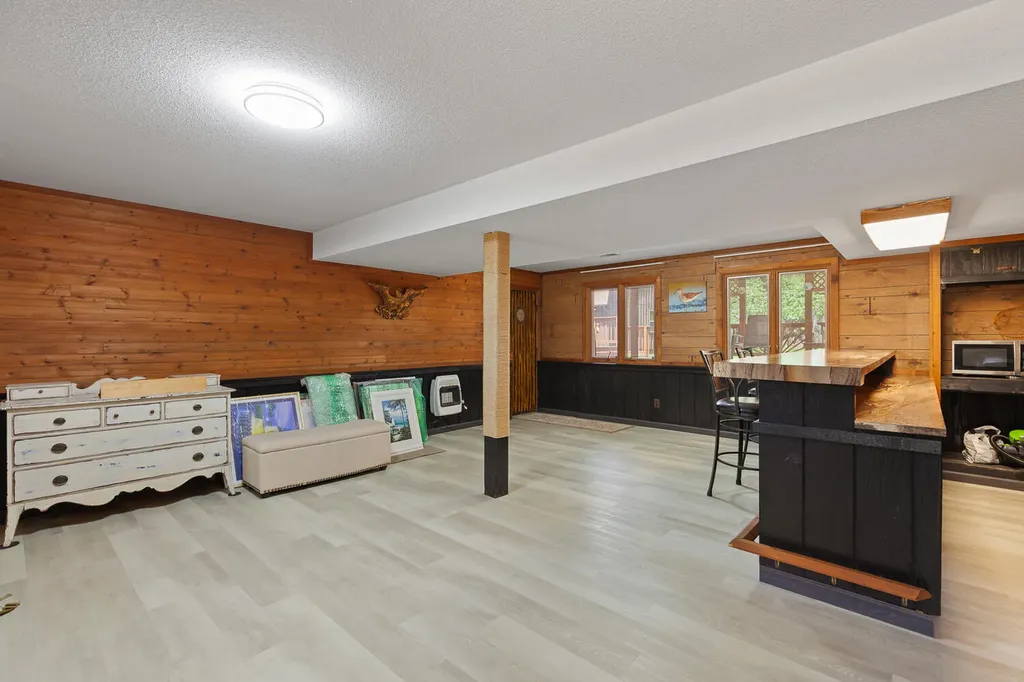 3165 N Grove Drive Frenchtown Township MI 48162