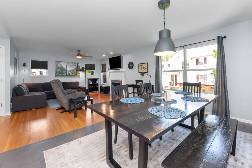 1692 Enclave Lane Ann Arbor City MI 48103