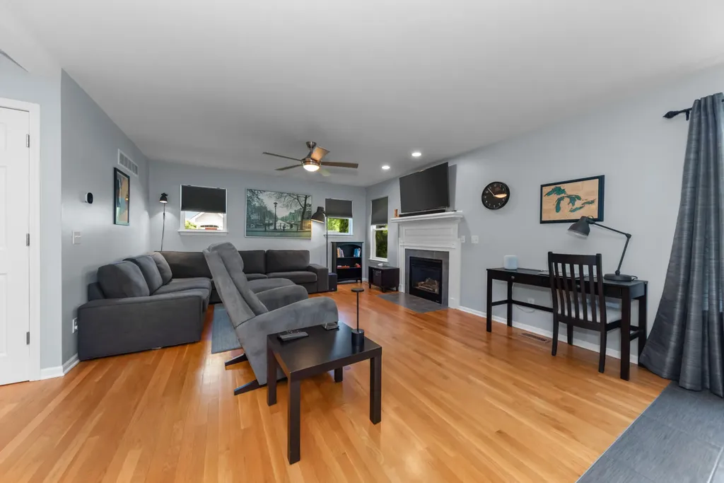 1692 Enclave Lane Ann Arbor City MI 48103
