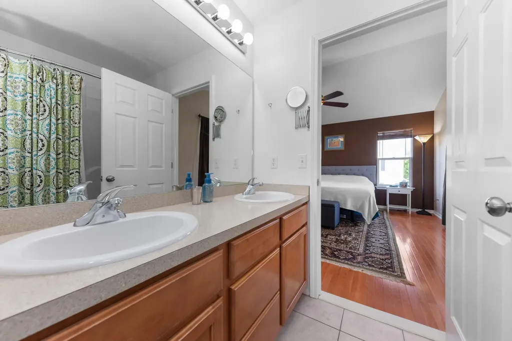 1692 Enclave Lane Ann Arbor City MI 48103