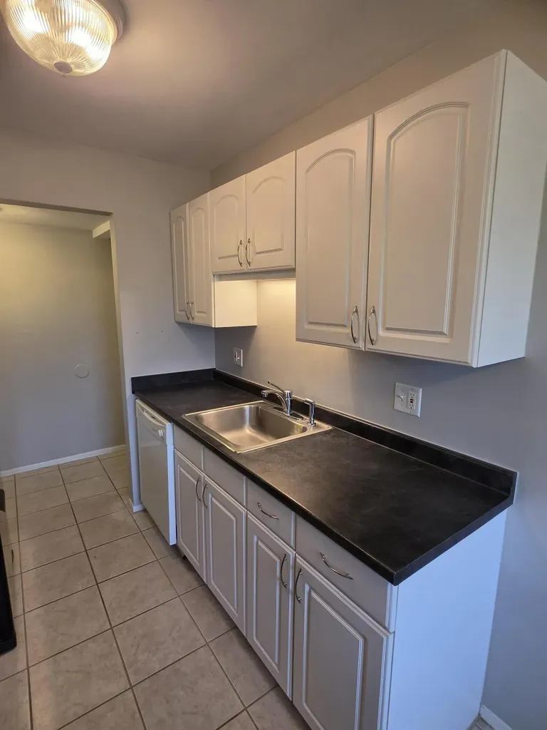 45290 Keding Street Utica City MI 48317