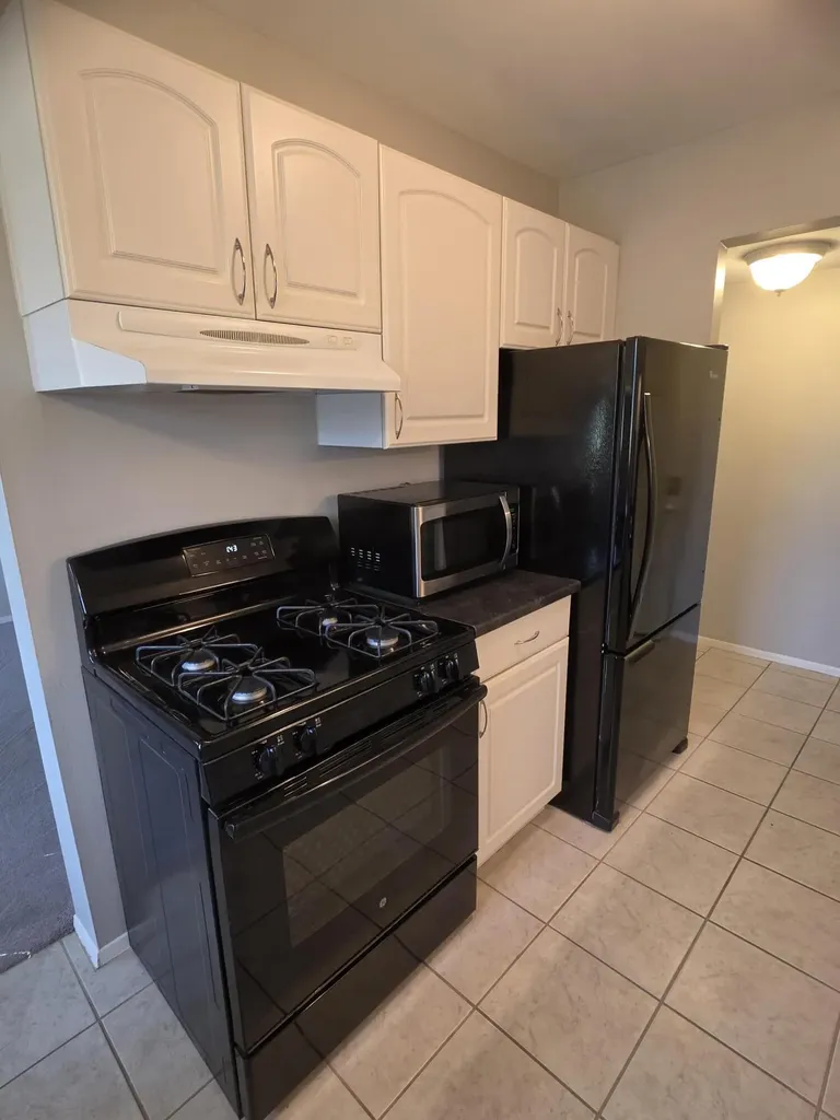 45290 Keding Street Utica City MI 48317