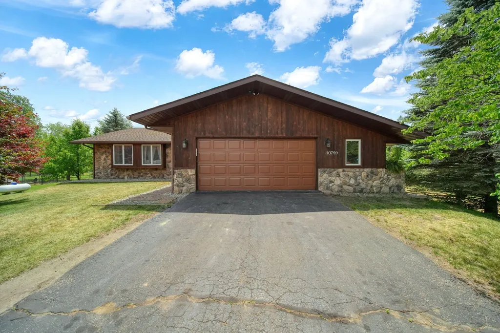 10799 Austin Road Napoleon Township MI 49230