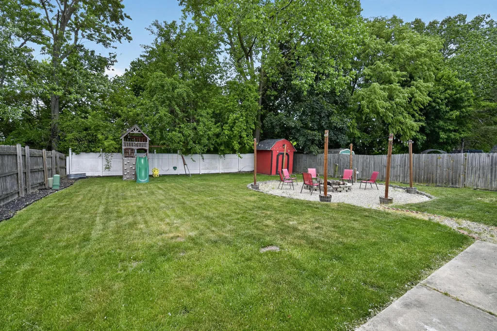 25186 Anna Street Taylor City MI 48180