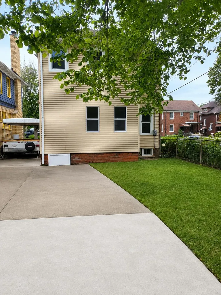 2930 Taylor Street Detroit City MI 48206